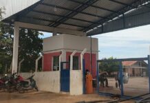 Indígena é baleado após provocar confusão na Casai Yanomami em Boa Vista Indígena é baleado após provocar confusão na Casai Yanomami em Boa Vista