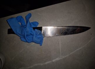 Mulher é presa suspeita de matar homem a facadas durante discussão em bar de Boa Vista Mulher é presa suspeita de matar homem a facadas durante discussão em bar de Boa Vista