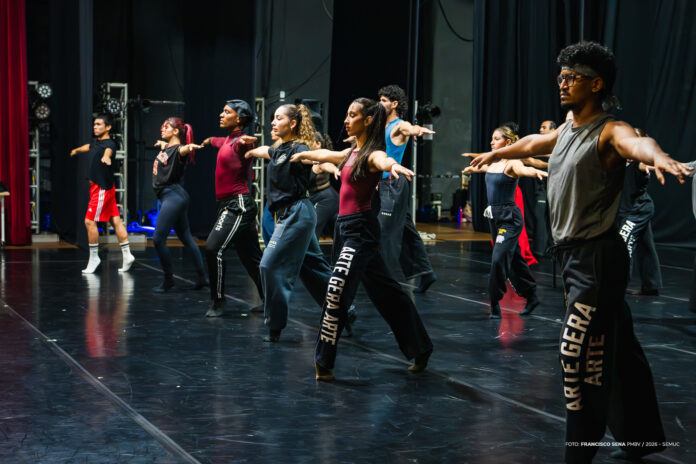 Oficina com a Focus Cia de Dança - Ft FRANCISCO SENA4 Mormaço cultural oficina bailarinos