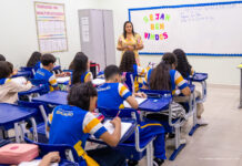 Prefeitura de Boa Vista convoca 35 professores aprovados em processo seletivo Prefeitura de Boa Vista convoca 35 professores aprovados em processo seletivo