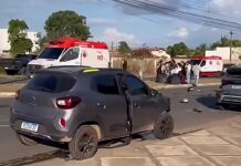 Carro capota após ser atingido por veículo que avançou preferencial no Caçari, em Boa Vista