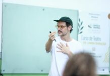 Dramaturgo de MG promove roda de conversa gratuita sobre escrita teatral em Boa Vista Dramaturgo de MG promove roda de conversa gratuita sobre escrita teatral em Boa Vista