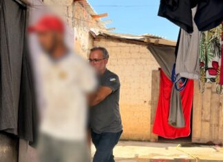 Homem é preso no Cantá suspeito de ameaçar matar ex-companheira e levar filho do casal Homem é preso no Cantá suspeito de ameaçar matar ex-companheira e levar filho do casal