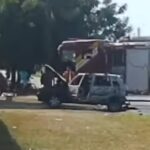 Carro pega fogo em garagem e é arrastado para a rua por vizinho para não atingir casa em Boa Vista Carro pega fogo em garagem e é arrastado para a rua por vizinho para não atingir casa em Boa Vista
