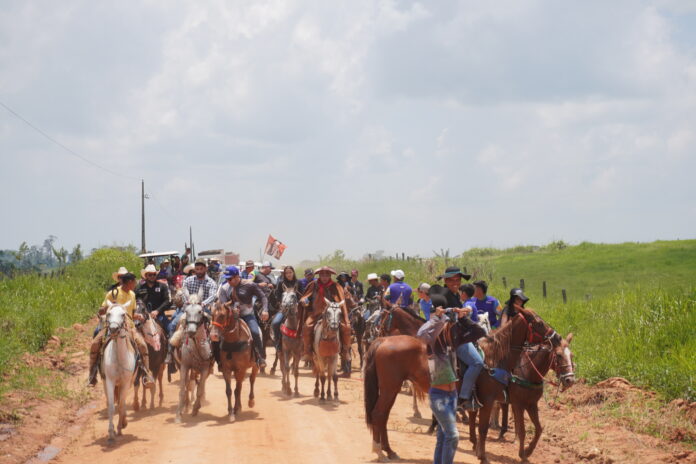 Cavalgada da Vicinal 02 reúne moradores e produtores da região do Paredão em Alto Alegre