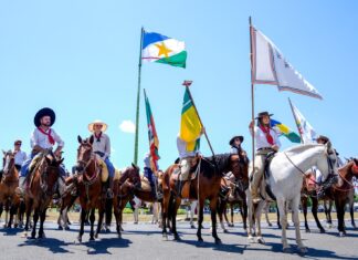 Cavalgada marca Dia do Gaúcho e encerra 38ª Semana Farroupilha em Roraima