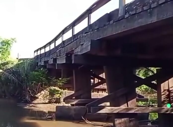 DNIT restringe tráfego de cargas pesadas na ponte sobre o Igarapé Baruaninha da BR-432 em Roraima