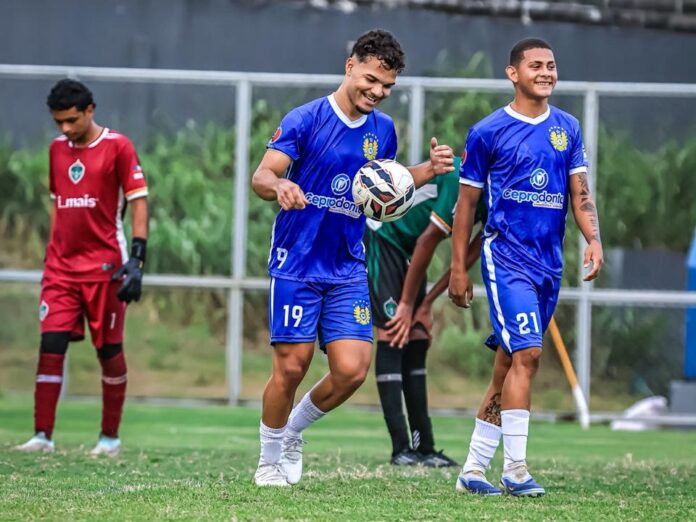 atacante futebol roraima amazonense