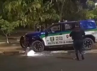 Motorista com sinais de embriaguez bate carro em viatura da PM em Rorainópolis Motorista com sinais de embriaguez bate carro em viatura da PM em Rorainópolis