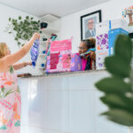 Campanha arrecada cabelos e lenços para mulheres em tratamento contra o câncer em Boa Vista camapnha outubro rosa