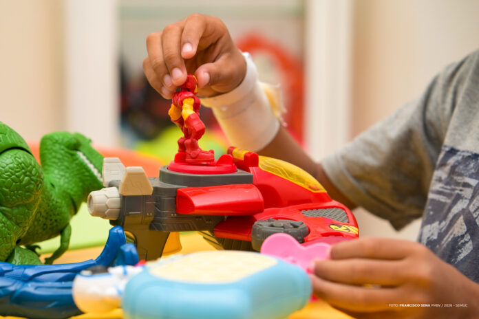 Dia do Brinquedo leva diversão a crianças internadas no Hospital da Criança em Boa Vista