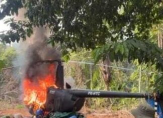 FAB intercepta helicóptero vindo da Venezuela e aeronave é destruída em Roraima Helicóptero