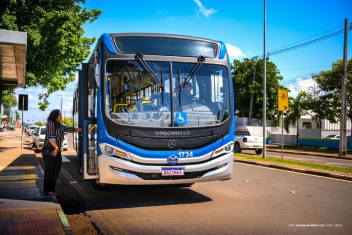 Transporte coletivo de Boa Vista - Ft GIOVANI OLIVEIRA ônibus