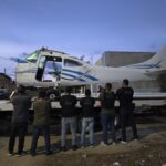 Polícia prende quatro pessoas e apreende avião desmontado durante investigação de homicídio em Boa Vista Polícia prende quatro pessoas e apreende avião desmontado e combustível durante investigação de homicídio em Boa Vista