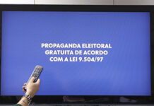 Propaganda eleitoral gratuita no rádio e na TV termina nesta quinta-feira (1º) Propaganda eleitoral gratuita no rádio e na TV termina nesta quinta-feira (1º)