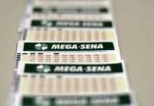 Mega-Sena sorteia prêmio de R$ 170 milhões neste domingo (18) Mega-Sena sorteia prêmio de R$ 170 milhões neste domingo (18)